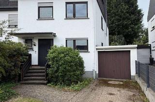 Haus kaufen in 63179 Obertshausen, Exklusive Familienresidenz mit durchdachtem Raumkonzept auf vier Ebenen