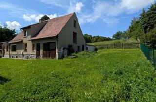 Einfamilienhaus kaufen in 08451 Crimmitschau, Charmantes Einfamilienhaus mit großem Grundstück und viel Entwicklungspotenzial