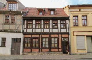 Haus kaufen in 06484 Quedlinburg, Etabliertes Geschäftsmodell mit zwei Wohnheiten - 2018 alles modernisiert