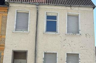 Haus kaufen in 06385 Aken, Charmantes Sanierungsobjekt mit viel Potenzial