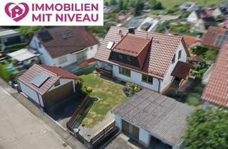 Haus kaufen in 89428 Syrgenstein, Traumhaftes Ein- bzw. Zweifamilienhaus in Syrgenstein! Ein Familiendomizil mit 3 Garagen !