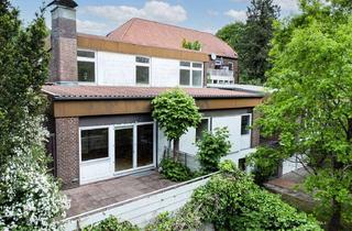 Haus kaufen in 25712 Burg, Großzügiges Architektenhaus mit Einliegerwohnung in ruhiger Lage von Burg (Dithmarschen)