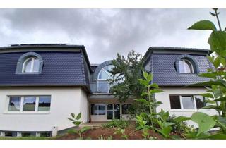 Anlageobjekt in 63589 Linsengericht, Repräsentative Villa mit 2 vermieteten Praxen und freier Wohnung/ Nur 5 Min bis zur A66