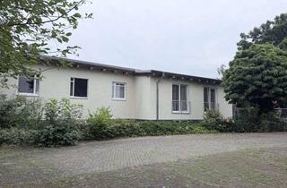 Gewerbeimmobilie kaufen in 31311 Uetze, Vielseitige Gewerbeimmobilie mit Büro, Werkstatt, Halle & Wohnraum in Hänigsen