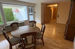 Wohnung kaufen in Albstraße 11, 73773 Aichwald, Viel Platz, eigener Garten & Top-Parksituation! Großzügige 4-Zi.-Erdgeschosswohnung in Aichwald