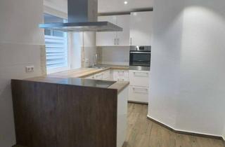 Wohnung kaufen in Sanderstraße, 86161 Innenstadt, Provisionsfreie frisch sanierte 3-Zimmer-Wohnung mit Wohnküche | Hochparterre | Aufzug | TG optional