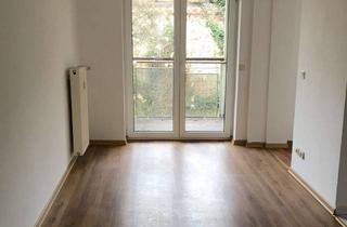 Wohnung mieten in Bäckerstraße 24, 19053 Paulsstadt, 1,5-Zimmer-Wohnung mit Pantry und Balkon in der Innenstadt