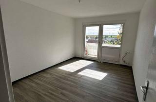 Wohnung mieten in 06179 Teutschenthal, Schöne und modernisierte 3-Raum-Dachgeschosswohnung mit Balkon in Teutschenthal