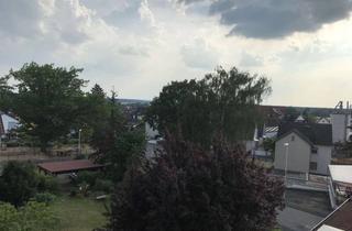 Wohnung mieten in Somborner Straße 26, 63755 Alzenau, Hochwertige 2-Zimmer-DG-Wohnung mit Sonnenloggia, Garage & Stellplatz in Alzenau
