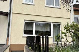 Reihenhaus kaufen in 74564 Crailsheim, Sehr gepflegtes, renovierungsbedürftiges Reihenhaus mit Garage | sofort verfügbar