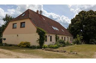 Mehrfamilienhaus kaufen in 17237 Carpin, Geräumiges Mehrfamilienhaus in sehr ruhiger Lage