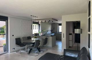 Einfamilienhaus kaufen in Holzhauerweg, 76534 Lichtental, Stilvolles Einfamilienhaus mit Einliegerwohnung, Garten, Balkon und Garage - Provisionsfrei ! -