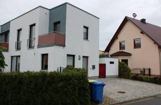 Haus mieten in 39124 Neue Neustadt, Kleine hochwertige Doppelhaushälfte mit Garten, Terrasse und Stellplätzen