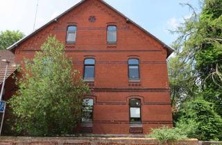 Gewerbeimmobilie kaufen in 30916 Isernhagen, *Isernhagen-KB* 3248 m² Grdst. mit 3-Fam.-Haus + 2 Lagerhallen uvm.