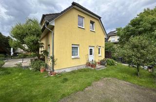 Einfamilienhaus kaufen in Straße 12, 12353 Berlin, Charmantes Einfamilienhaus in Berlin-Neukölln – ein Zuhause zum Wiederaufblühen