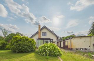 Einfamilienhaus kaufen in 14974 Ludwigsfelde, Einfamilienhaus mit neuem Dach, PV-Anlage, Wärmepumpe und Pool!