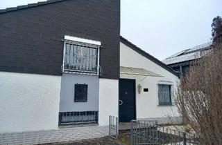 Reihenhaus kaufen in 53119 Bonn, Bonn - REIHENHAUS BONN-TANNENBUSCH - BEZUGSFREI