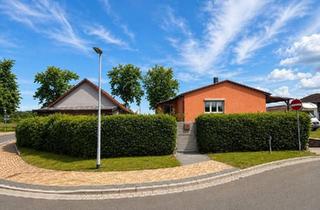 Haus kaufen in 17373 Ueckermünde, Ueckermünde - 970 m² Grundstück mit zwei Wohnhäusern in Ueckermünde