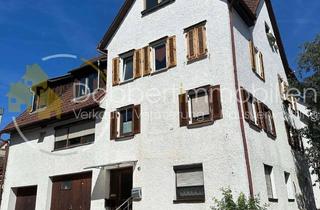 Wohnung kaufen in 73092 Heiningen, Vermietete 2-Zimmer-Dachgeschosswohnung mit großer Garage in Heiningen
