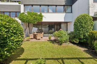 Wohnung kaufen in 22399 Poppenbüttel, Cooles Split Level "Haus im Haus" mit wunderbarem Westgarten in Sackgassenlage