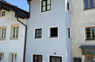 Wohnung kaufen in 83410 Laufen, Warum "nur" eine Wohnung, wenn ein ganzes Haus möglich ist? - Charme, Substanz und Renditechance!