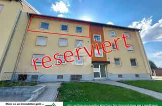 Wohnung kaufen in 95158 Kirchenlamitz, Attraktive Eigentumswohnung - sofort bezugsfrei