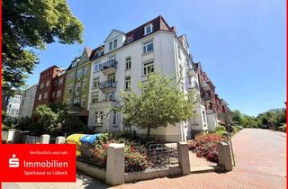 Wohnung kaufen in 23558 St. Lorenz Süd, Altbauwohnung mit 3 Zimmern und zwei Balkonen nahe der Lübecker Innenstadt