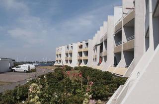 Wohnung kaufen in Strandhaferweg, 23769 Fehmarn, TERRASSE MIT SEEBLICK