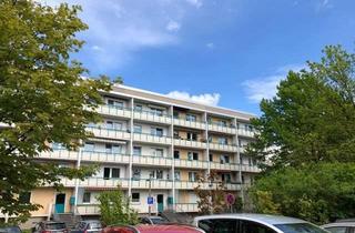 Wohnung mieten in Ostring 42, 02828 Königshufen, Helle zwei Zimmer, Küche, Bad und Balkon im 1. Stock!