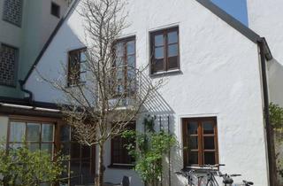 Wohnung mieten in 85049 Ingolstadt, Zentrales Leben in Ingolstadt: 3,5-Zimmer-Wohnung mit Balkon