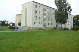 Wohnung mieten in Fritz-Reuter-Platz 19, 19417 Warin, Erstbezug nach Modernisierung im Erdgeschoss