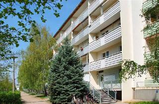 Wohnung mieten in Moskauer Straße, 39218 Schönebeck, Über den Dächern von Schönebeck - 3-Raum Wohnung mit Aufzug