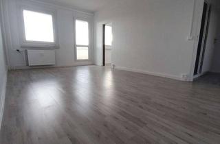 Wohnung mieten in Walter-Arnold-Str. 19, 01219 Strehlen, STUDENTEN aufgepasst! WG geeignete 3 Zi.- Whg. in zentraler Lage
