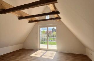 Wohnung mieten in Kirchplatz, 73098 Rechberghausen, Erstbezug nach Komplettsanierung: 3 Zi. Maisonette-Wohnung mit Balkon und Einbauküche