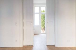 Wohnung mieten in 53604 Bad Honnef, Exklusives 1-Zimmer-Single-Altbauappartement mit Loggia und Einbauküche