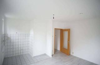 Wohnung mieten in Alstadener Straße 172, 46049 Alstaden-West, 1 Zimmer Single Wohnung - Koffer packen und Einziehen :-) Verfügbar ab Ende August