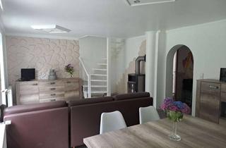 Wohnung mieten in Düsseldorfer Straße 13, 42115 Elberfeld, Alltagstaugliche 4-Zimmer-Wohnung mit Balkon in Wuppertal