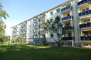 Wohnung mieten in Allmersstraße 11, 06618 Naumburg, Wohlfühl-Wohnen mit Südbalkon und Badewanne in der Allmersstraße 17 Naumburg (Saale)