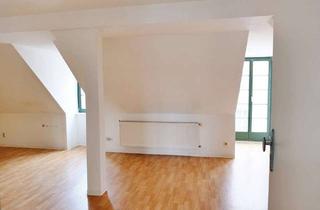Wohnung mieten in Mühlgasse 21, 06618 Naumburg, Wohnen im Altbau im Zentrum mit Stellplatz im Innenhof - Mühlgasse 21 Naumburg (Saale)