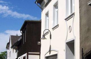 Wohnung mieten in Kastellstr., 53227 Oberkassel, Attraktive 2-Zimmer-Wohnung mit EBK in Bonn