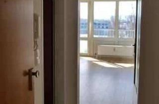 Wohnung mieten in Rosestr., 95448 Hammerstatt, Beste Aussicht: Wohnung mit Balkon und EBK über den Dächern Bayreuths