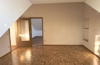 Wohnung mieten in 93080 Pentling, 4-Zimmer-Dachgeschosswohnung mit Essdiele, HW-Raum und 2 Bädern in Pentling