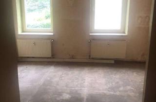 Wohnung mieten in Bahnhofstraße, 04746 Hartha, Für Handwerker und Selbermacher: Projektwohnung zum Sparpreis ( 2,-€ pro m² )