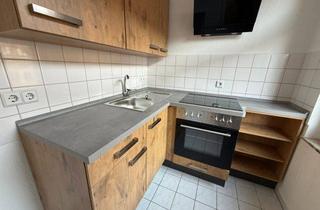 Wohnung mieten in Frankenberger Straße 89, 09131 Chemnitz, Nachmieter gesucht ! inkl. EBK / im 1. OG mit Laminat- Bad mit Wanne**