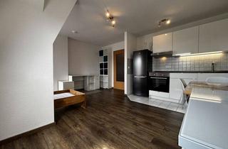 Wohnung mieten in Bosestraße 44, 08056 Zwickau, modernisierte/helle und möblierte Dachgeschosswohnung – 1,5 Zi. Küche mit EBK/Wannenbad – ca. 35m² - zentrumsnah