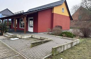 Haus kaufen in Schwedter Chaussee 43, 16303 Schwedt, PROVISIONSFREI Barrierefreier Bungalow in Passow bei Schwedt Oder