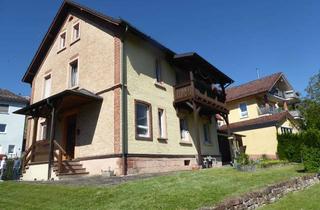 Haus kaufen in 63869 Heigenbrücken, Freistehendes 3 Fam. Wohnhaus mit Nebengebäude