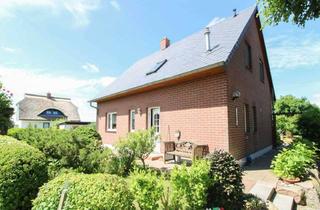 Anlageobjekt in 18556 Dranske, Modernes Ferienhaus mit traumhaftem Rosengarten und gemütlichem Pavillon