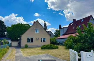 Grundstück zu kaufen in 12355 Rudow, Attraktives Baugrundstück mit Altbestand in Berlin-Rudow! Verwirklichen Sie Ihr Bauvorhaben