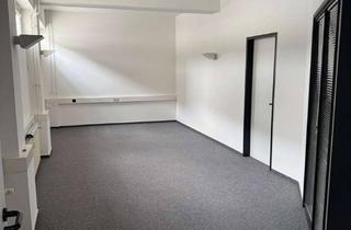Büro zu mieten in Waldbadstraße 9-13, 33803 Steinhagen, Einzelbüro in Steinhagen zu vermieten – 30 m²